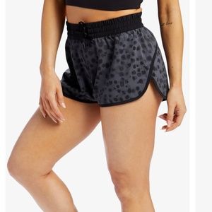 Stori women's shorts size 6